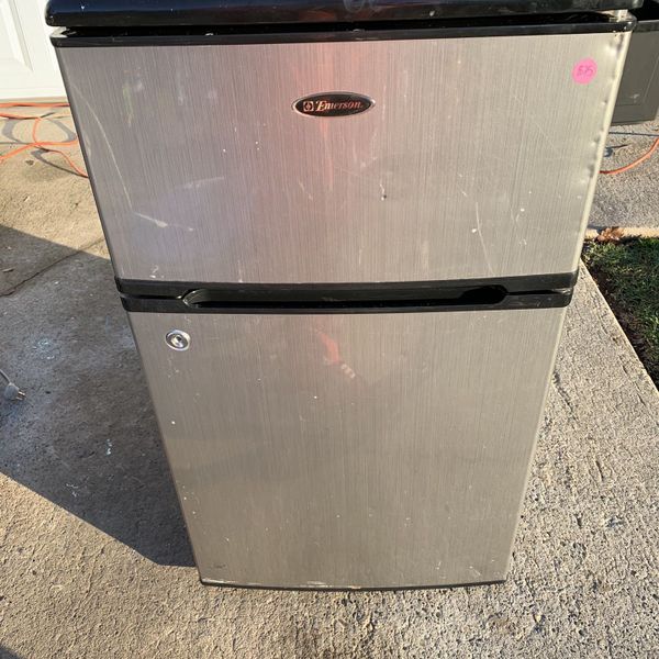 Emerson Mini Fridge for Sale in Mather, CA OfferUp