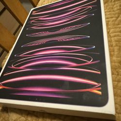 iPad Pro 12.9 Inch WiFi+cellular 128gb Space Gray