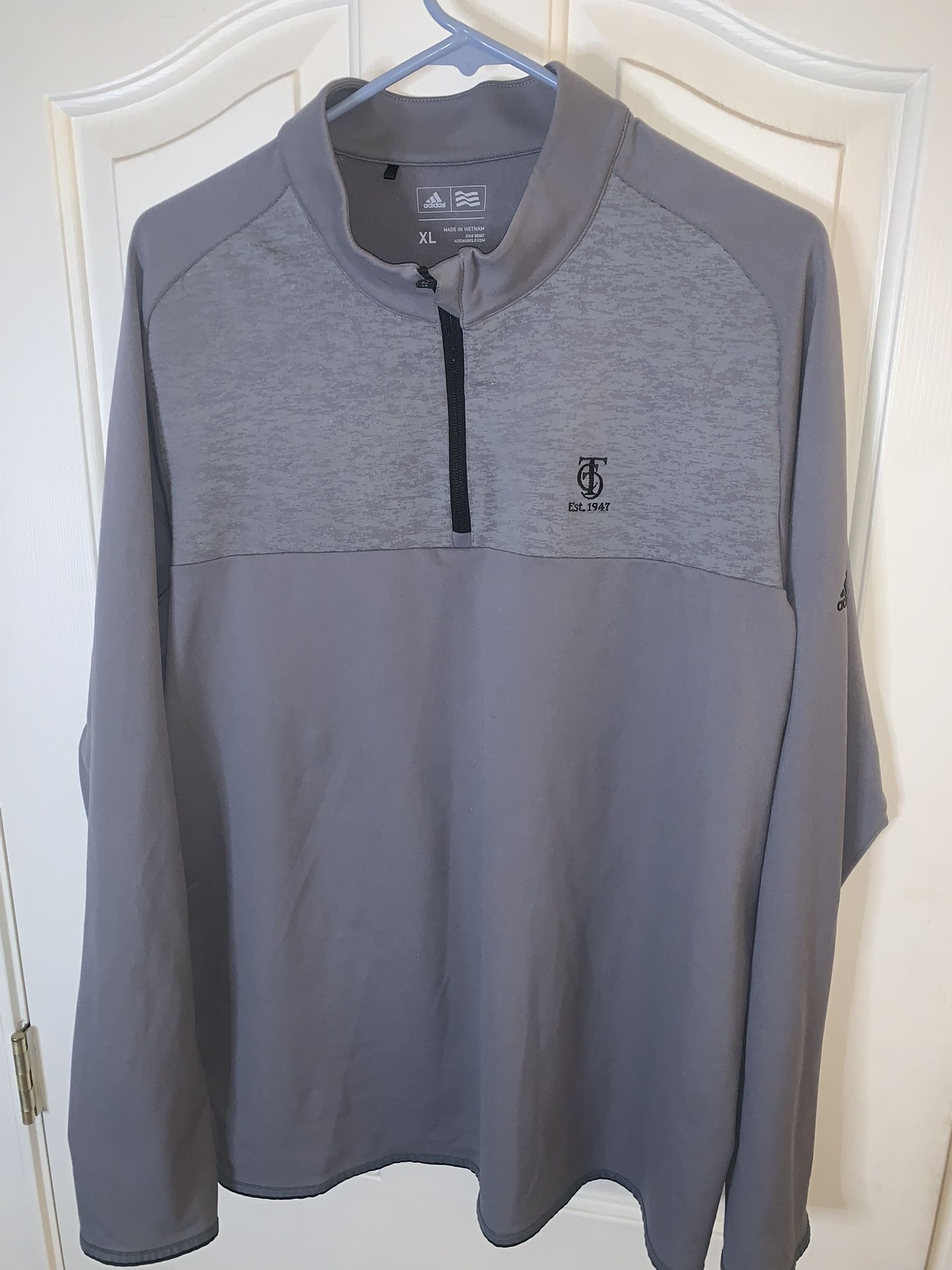 Men’s Adidas Golf Pullover!!