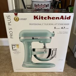Kitchen Aid Mixer $380 OBO
