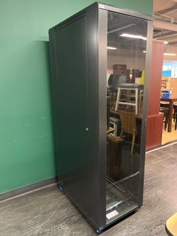 Kendall Howard Linier Black Network Server Rack Cabinet on Wheels - Brand New - Never Used - has Keys