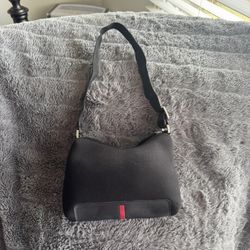 Cute Shoulder Bag Pre Owned.