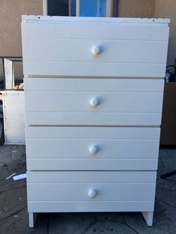 White 4-Drawer Dresser Chest