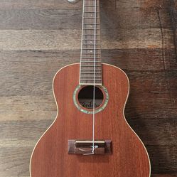 Cordoba ukulele