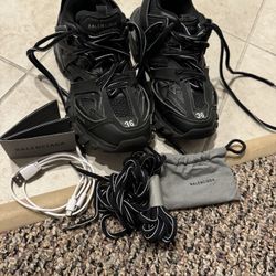 Balenciaga Track LED Black