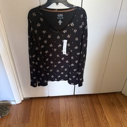 New Croft & Barrow women’s and Sonoma top