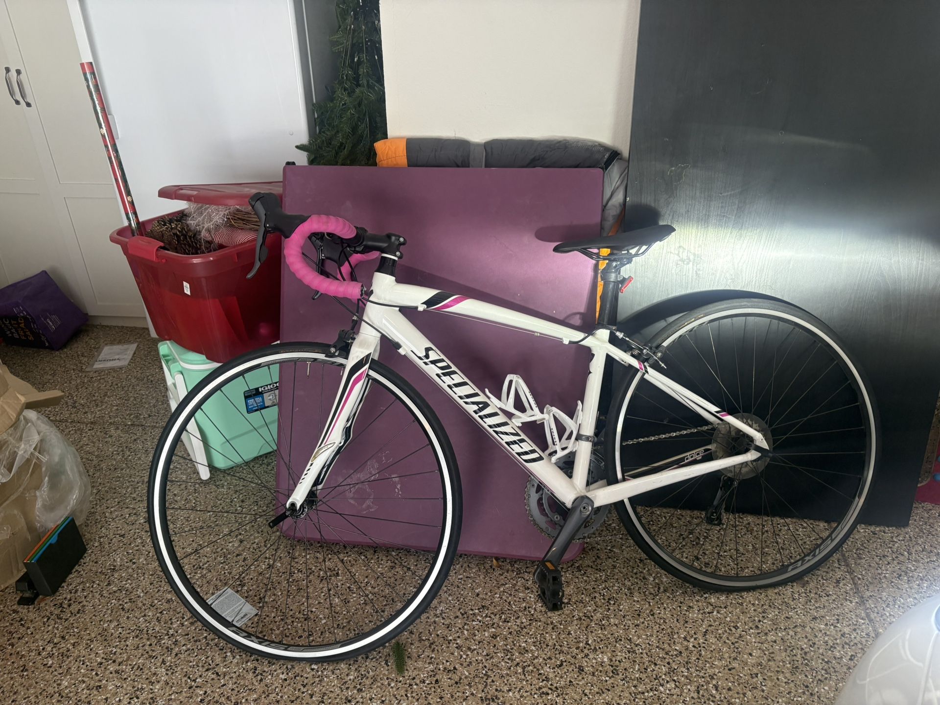 Women’s specialized Road Bike