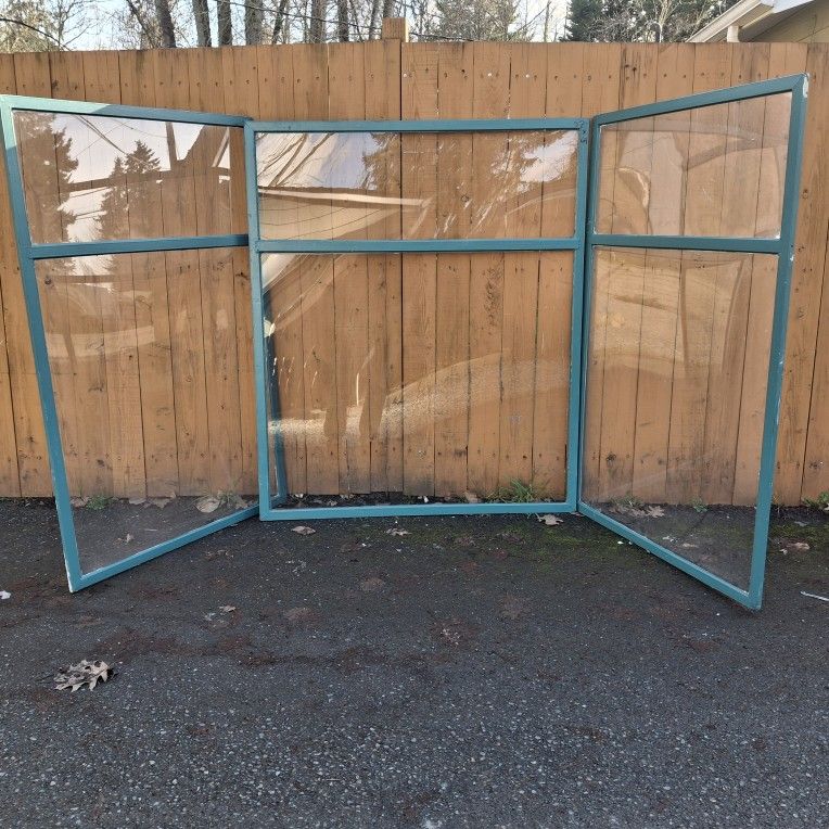 3 Plexiglass Windows 2-40x63 And 52x63 for Sale in Burien, WA - OfferUp
