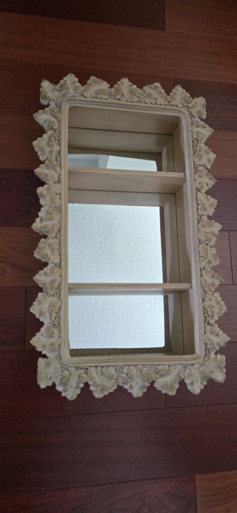 Vintage Syroco Mirrored Display Cabinet