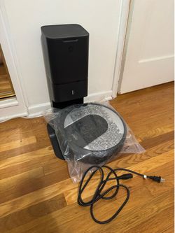 Lightly Used Roomba i6