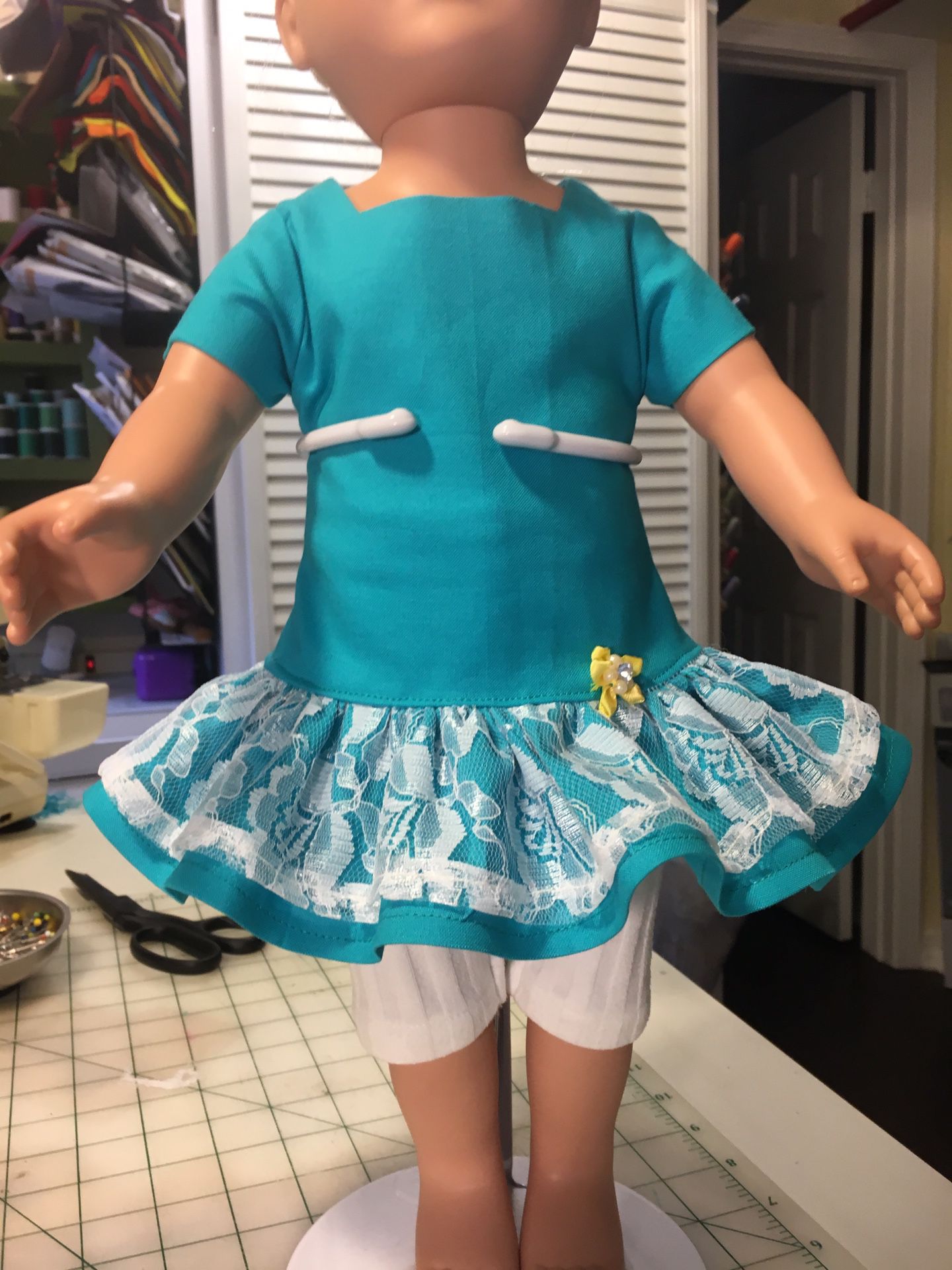 18 inch doll short set