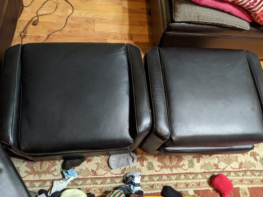 Gaming Chair cum ottoman
