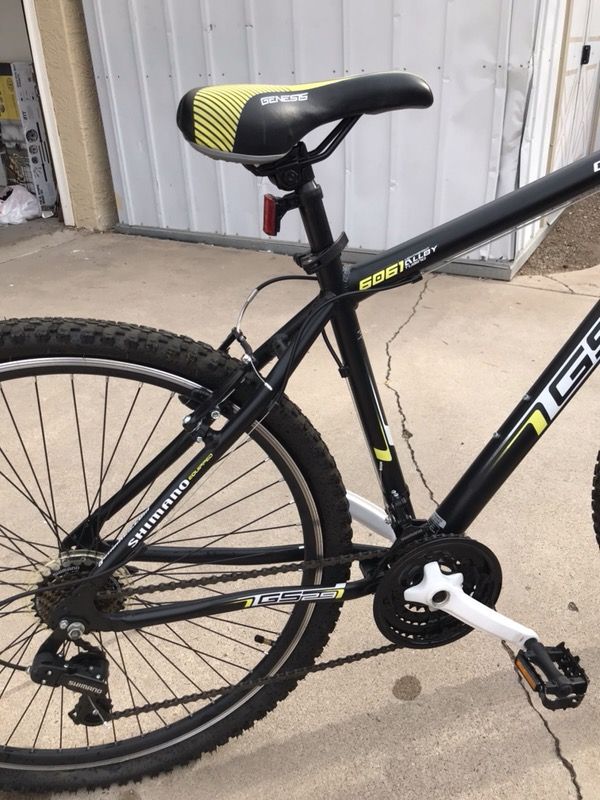 Genesis hotsell g29 bike