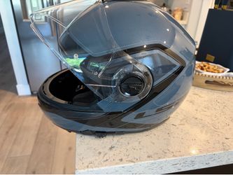 LS2 Men’s Helmet