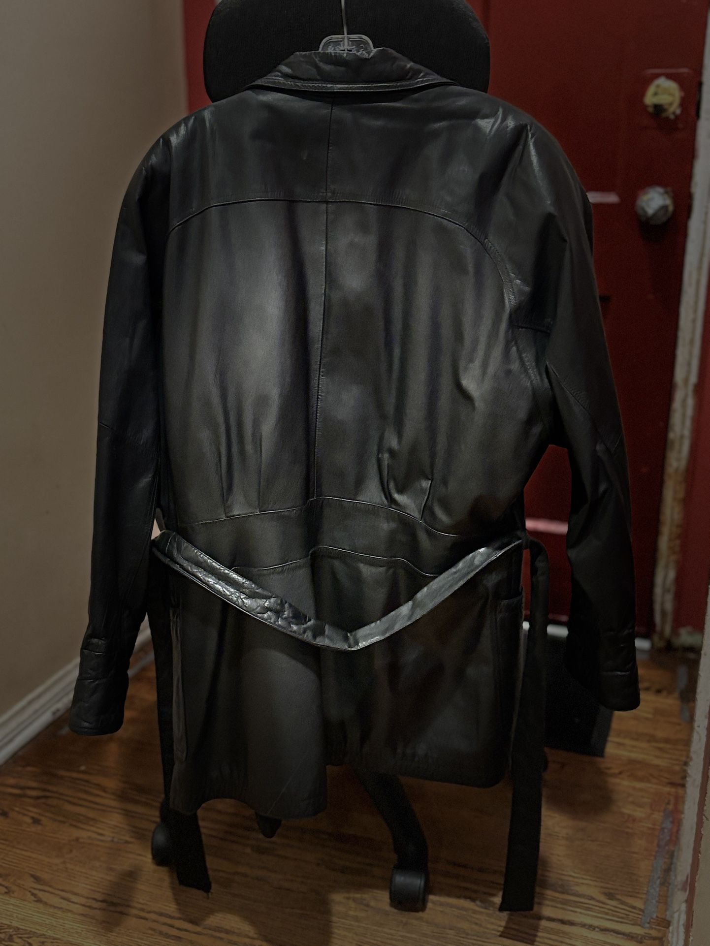 Women’s Leather Coat - Vintage