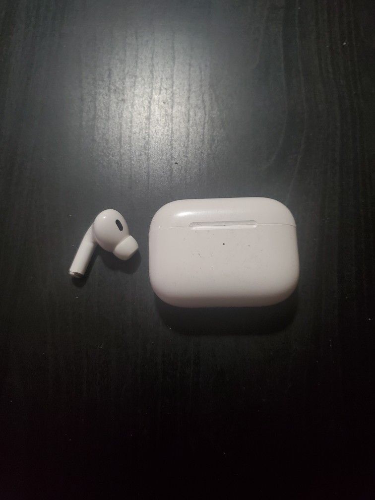 AirPods Pro - Left Earpiece Only