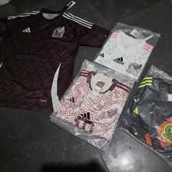 Mexico jerseys ⚽️🇲🇽