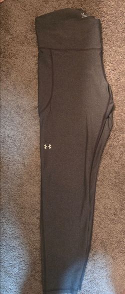 heathered gray Under Armour compression leggings feature a high-rise waistband and are sized XL
