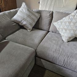 Gray Sectional Couch 