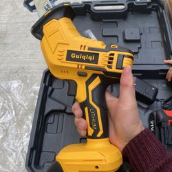 21V Cordless Reciprocating Saw Kit – 2 Batteries, Charger & Case 