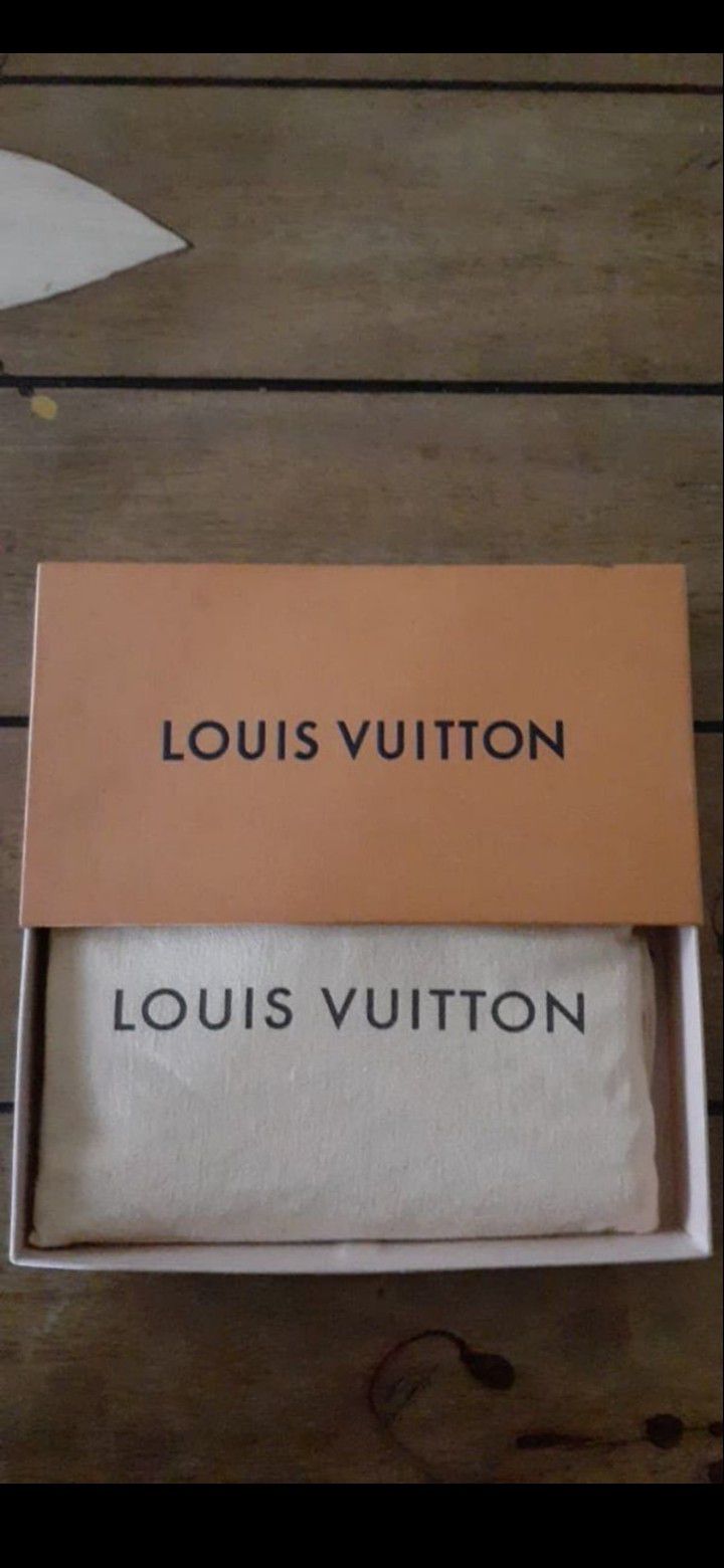 Louis Vuitton Sarah Wallet Purse Monogram Multi White