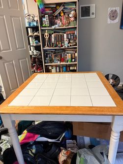 Medium sized table
