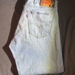 Levi’s 501  38 X 29 Almost New