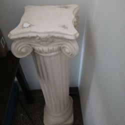 Pillar