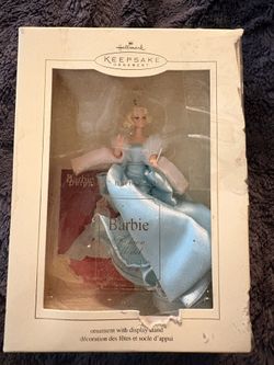 Hallmark Keepsake Delphine Barbie Ornament – Barbie Fashion Model Collection