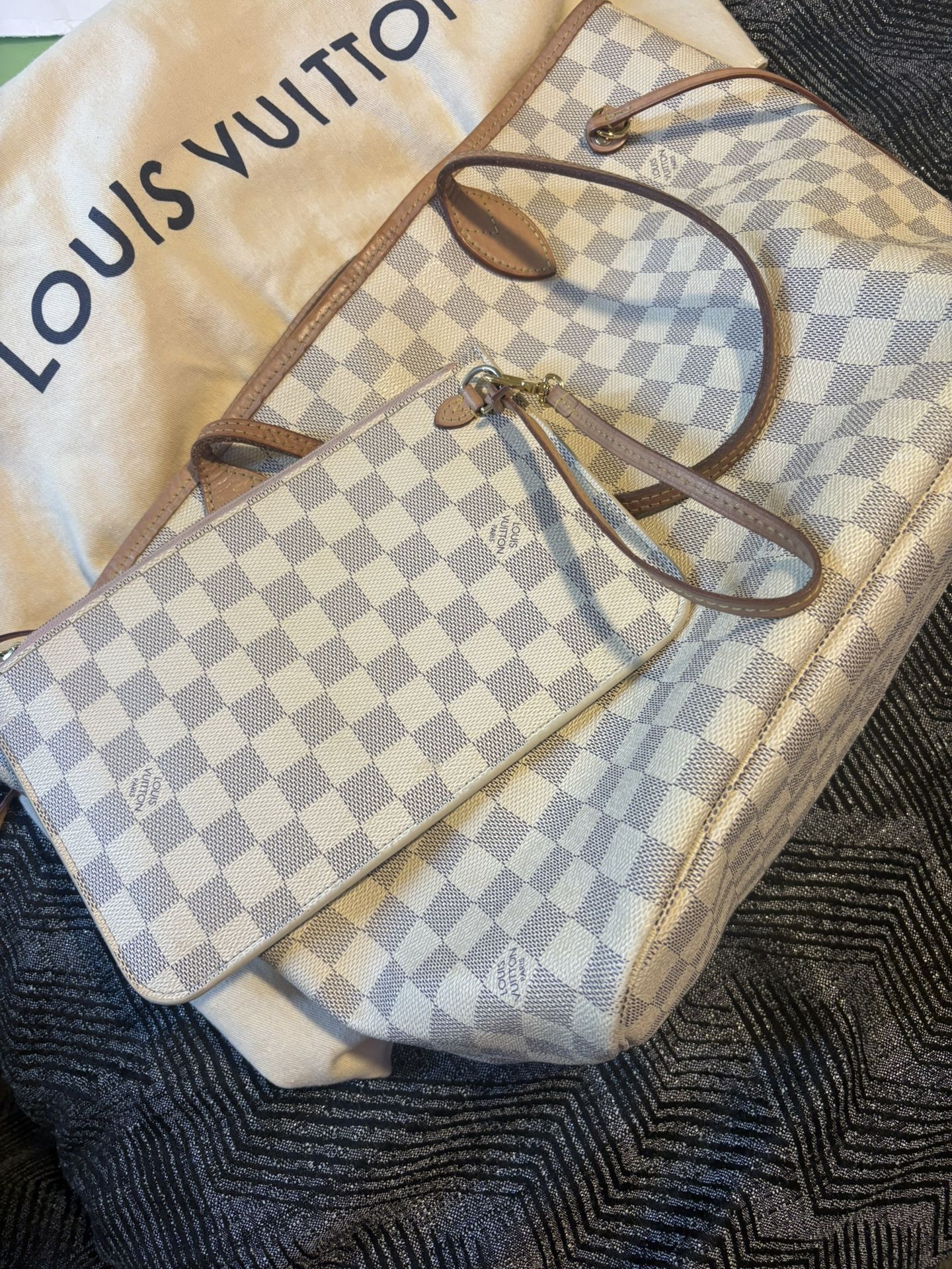 Louis Vuitton Purse