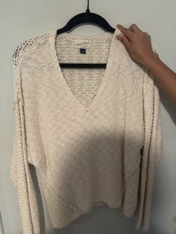 Universal Thread Knitted