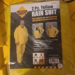 Two Piece Yellow Rain Suit XXL 