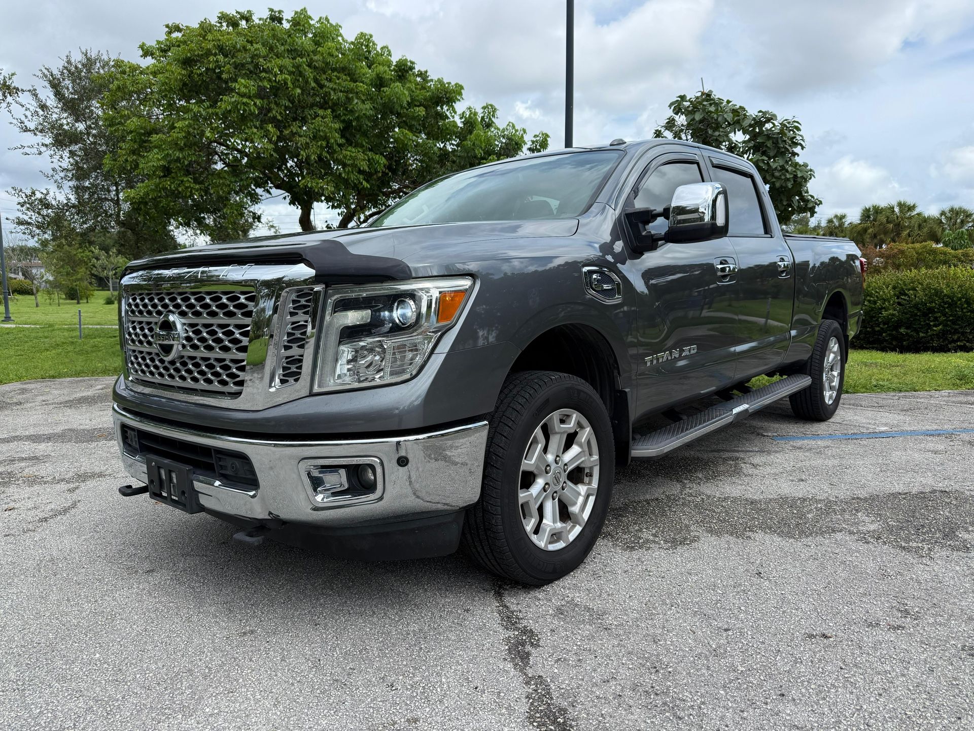 2017 Nissan Titan
