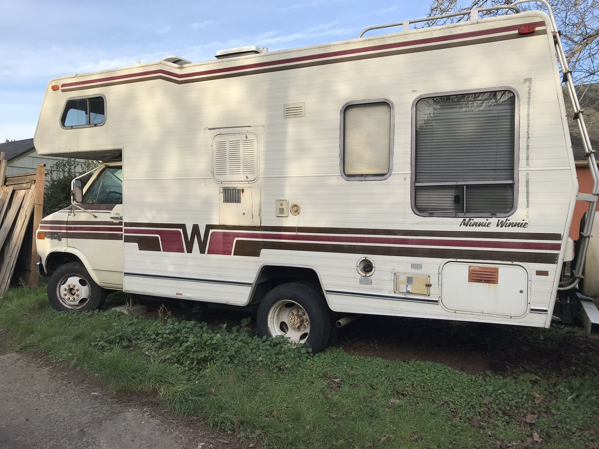 1980 Winnebago Minnie Winnie