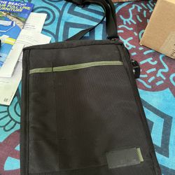 Targus Laptop Or Tablet bag 