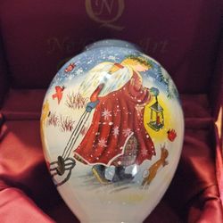 Ne 'Qwa Art Ornament Susan Winget