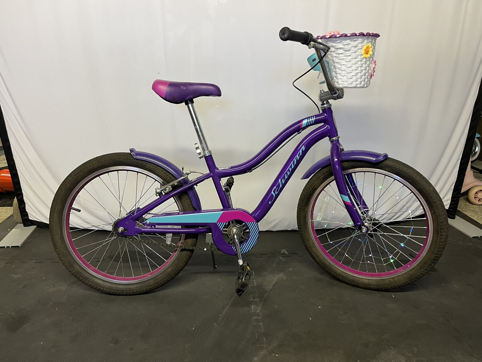 Schwinn SmartStart SunnySide 20” Girls Bicycle Bike