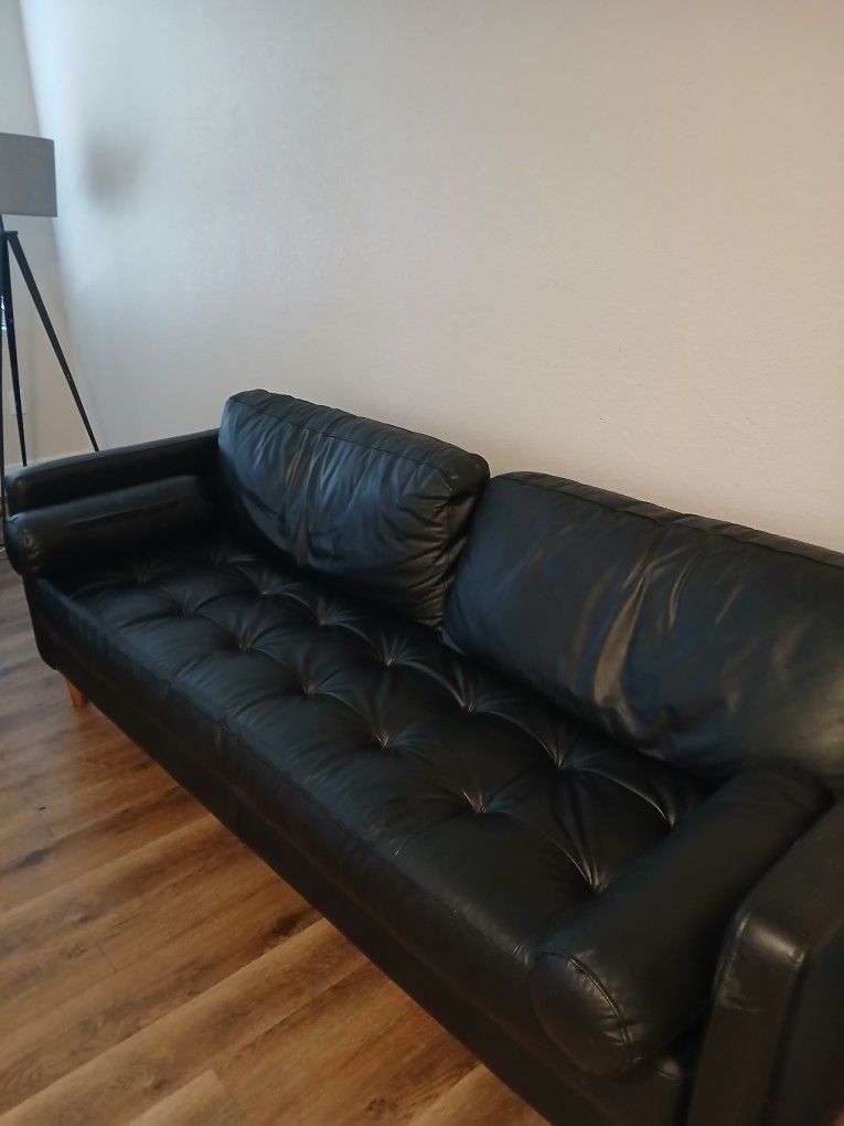 Black Leather Sofa And Loveseat