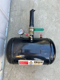 5 Gallon Air Blaster Tire Bead Seater 145PSI Blaster Tool Seating Inflator w/ Gauge   In good use condition, only used a few times. Selling it exactly
