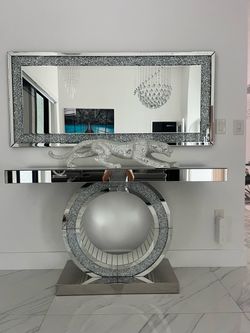 Diamond Crush Mirrored Console Table with Sphere Base