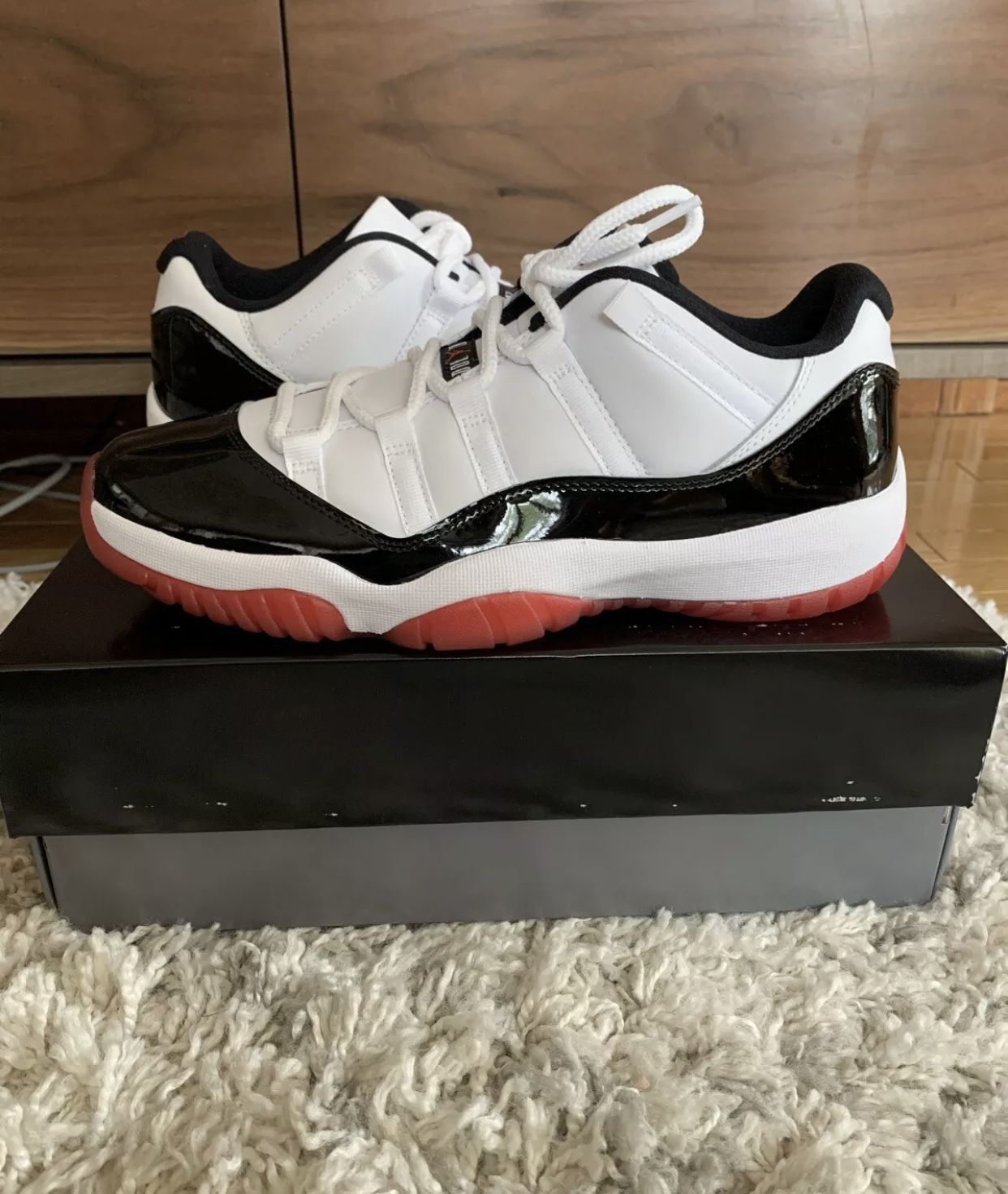 Brand new Jordan retro 11 low concord bred sizes (7.5)(8)(9)