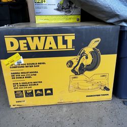 Dewalt 12 In Double Bevel Miter Compound Saw