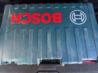 Bosh RH745 Hammer Drill