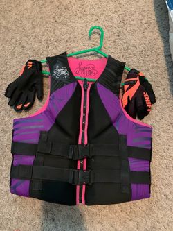 Women's Life Vest