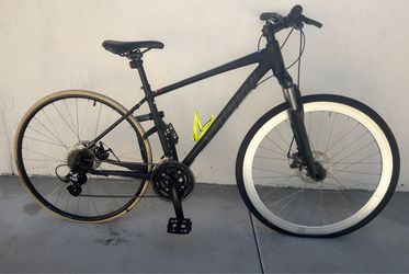 Specialized Crosstrail a1 bike size m