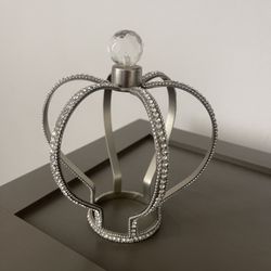 Crown Decor 