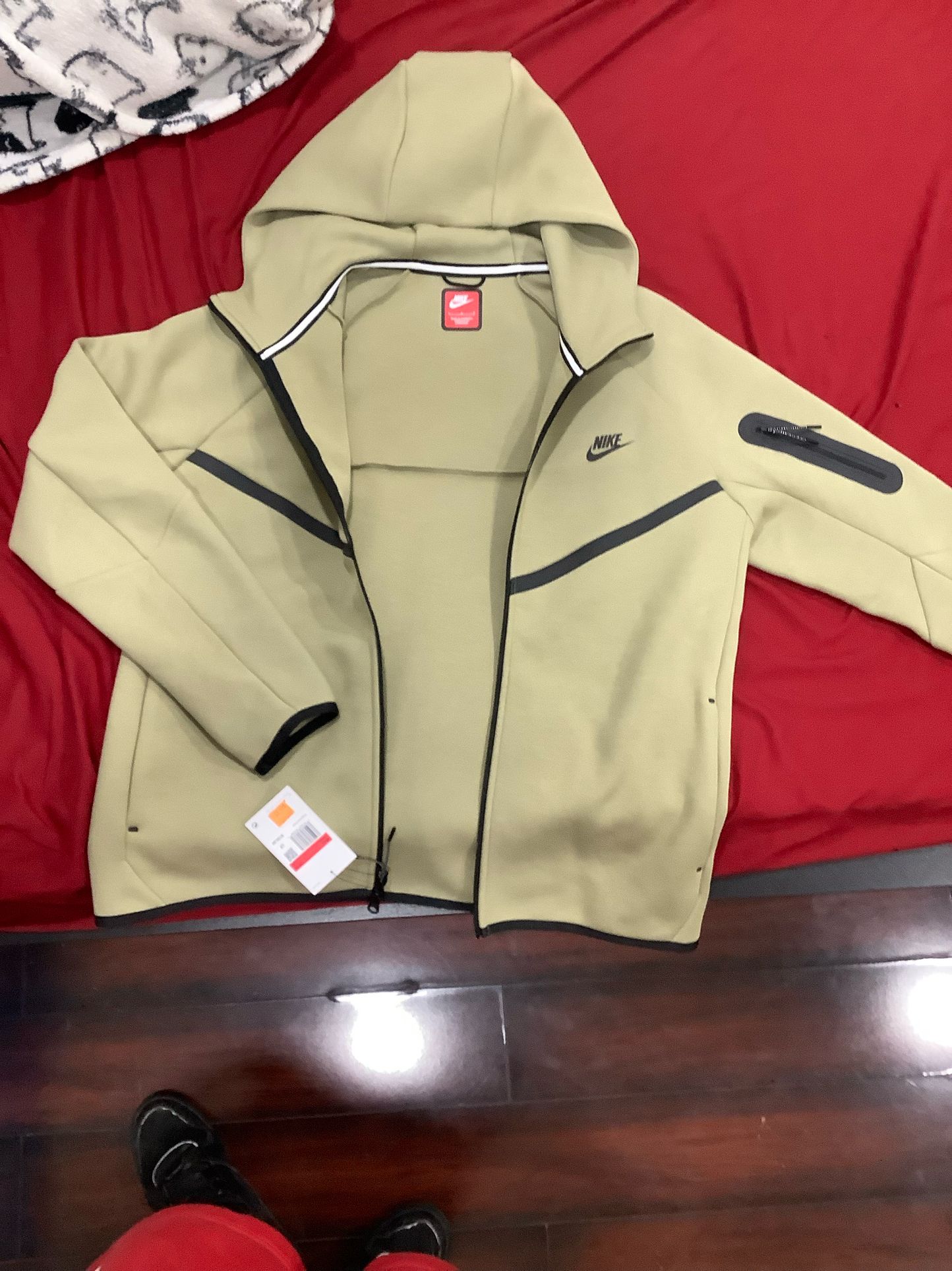 Nike tech