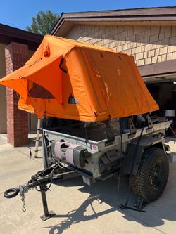 Off-Road Trailer + Rooftop Tent