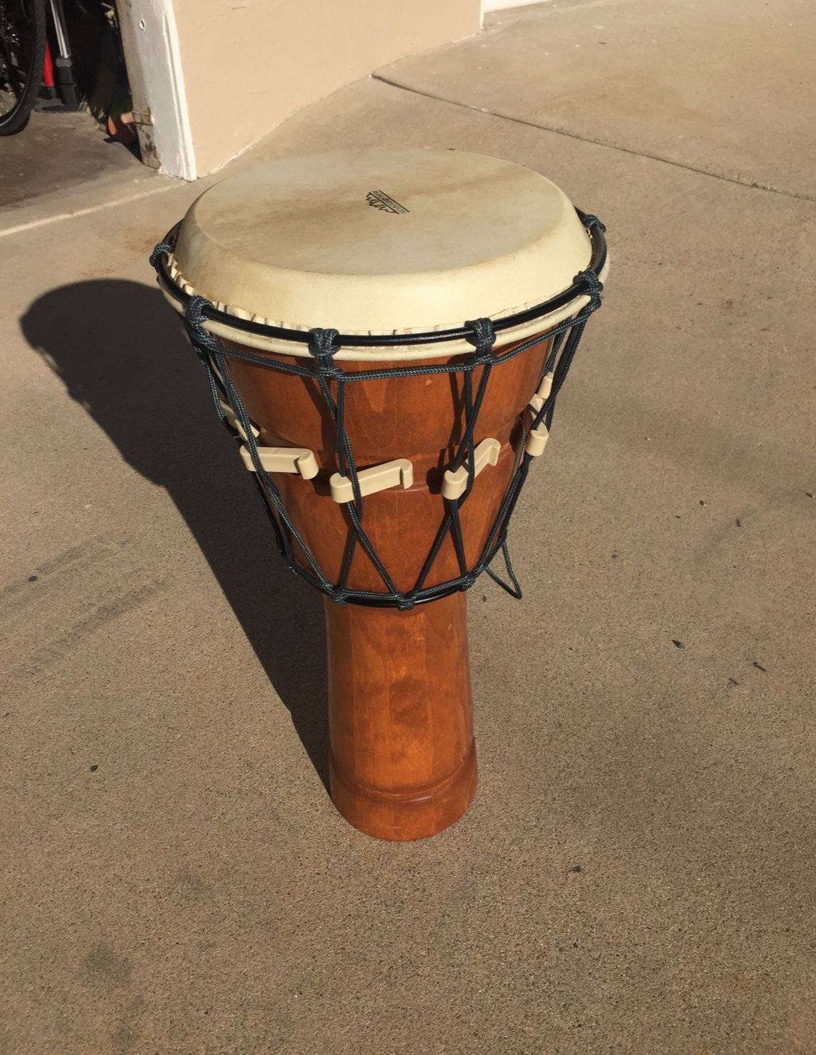 Mountain Rhythm Djembe W/padded  Cover
