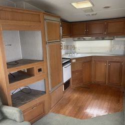 2002 5th Wheel Camper Trailer